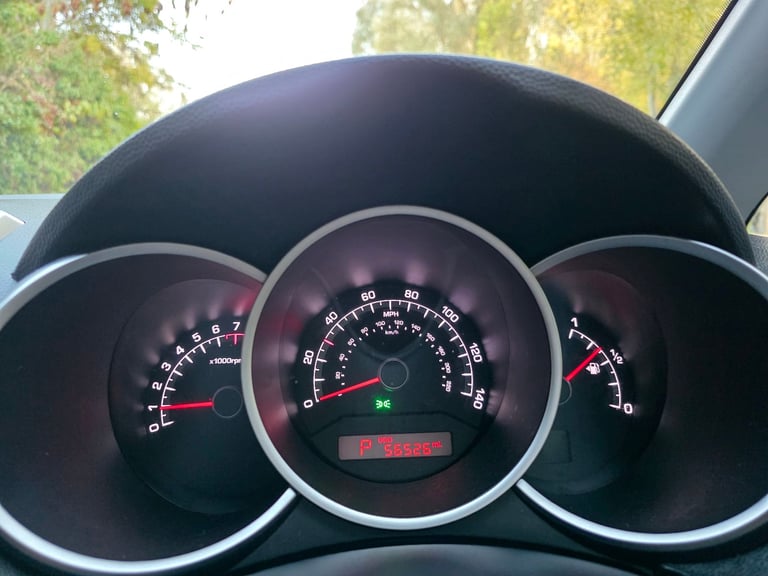 Kia, VENGA, Hatchback, 2016, Other, 1591 (cc), 5 doors