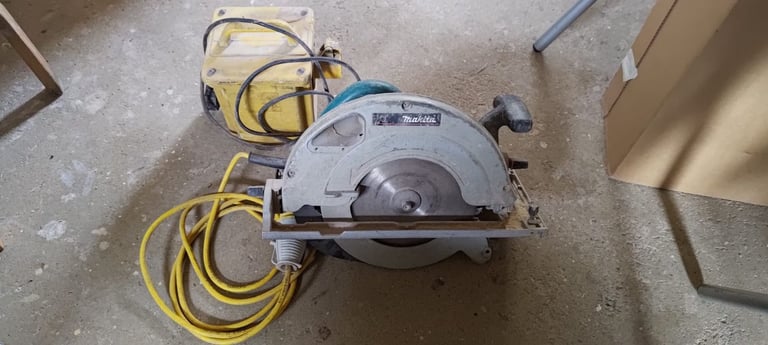 image for Makita 5903R 235mm Circular Saw 110V - with transformer