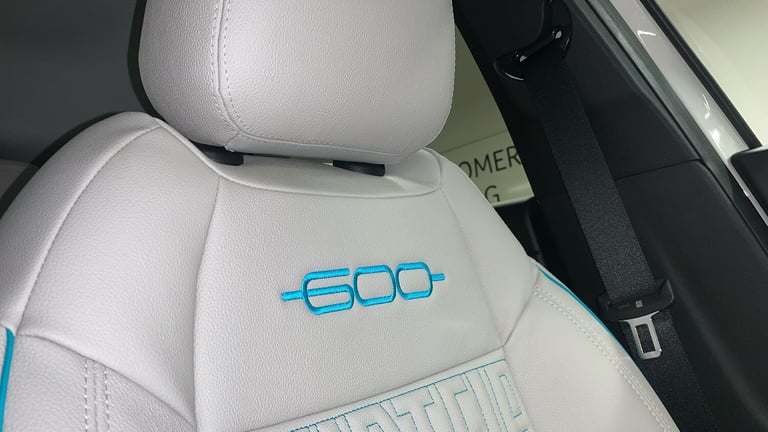 2025 Fiat 600 1.2 MHEV La Prima SUV 5dr Petrol Hybrid e-DCT Euro 6 (s/s) (100 ps) SUV Hybrid Auto...