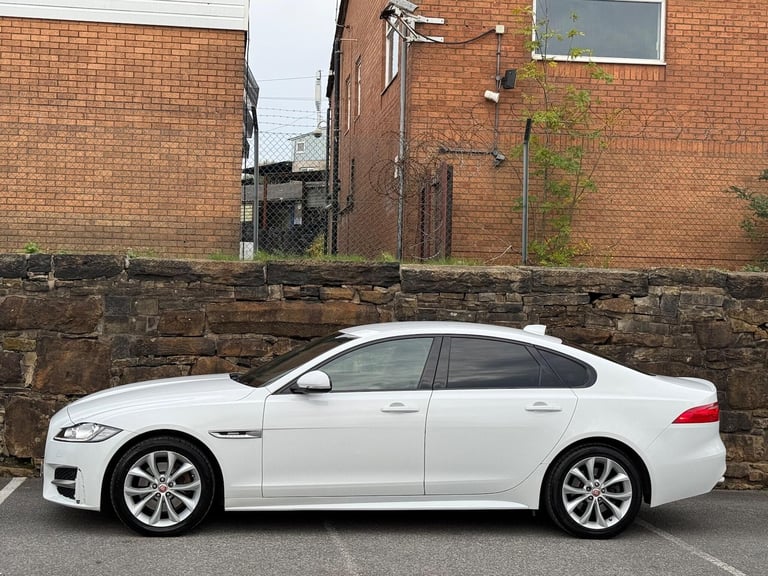 2016 Jaguar XF 2.0d R-Sport Auto Euro 6 (s/s) 4dr SALOON Diesel Automatic