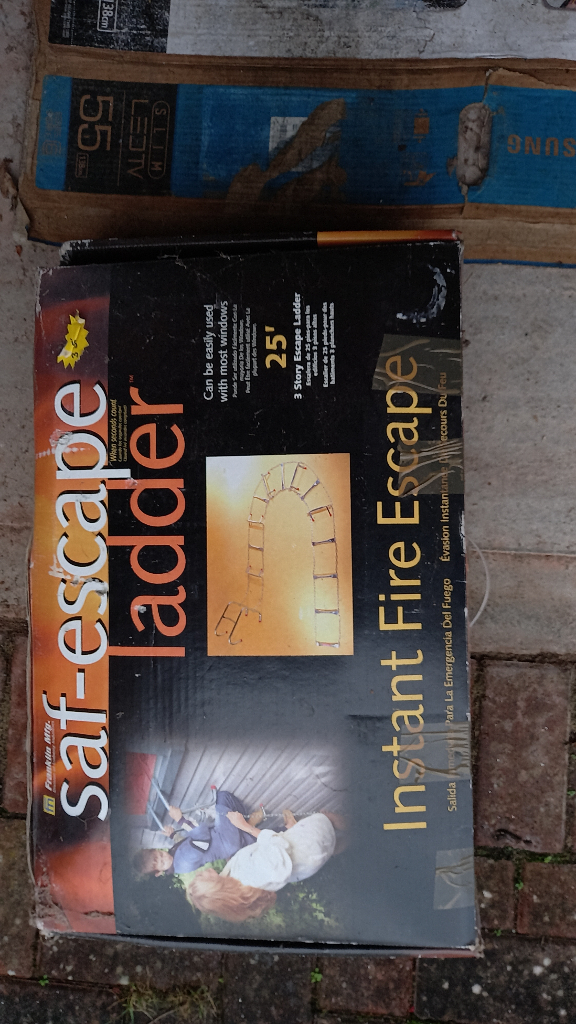 Safelinks Saf-Escape Fire Escape Ladder 25 Foot