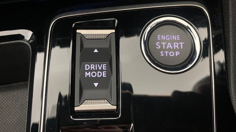 2023 Peugeot 3008 1.2 PureTech Active Premium + SUV 5dr Petrol EAT Euro 6 (s/s) (130 ps) SUV Petr...