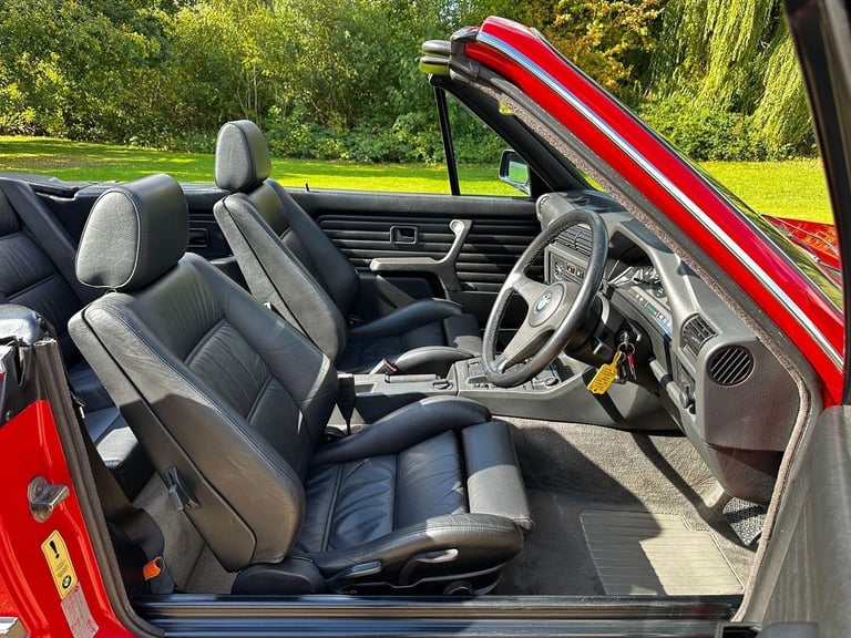 1988 (E) BMW 325i E30 Auto Convertible