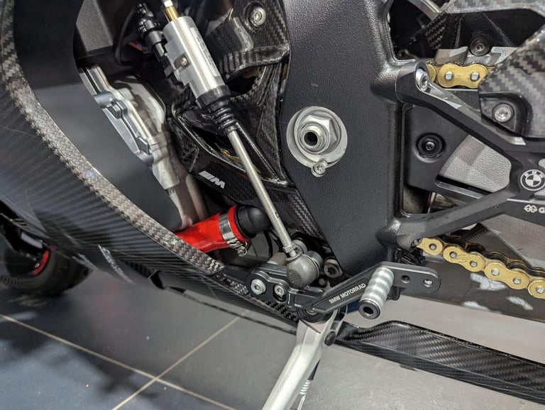 2024 BMW M 1000 RR 1000 Claw-shifted Euro 5