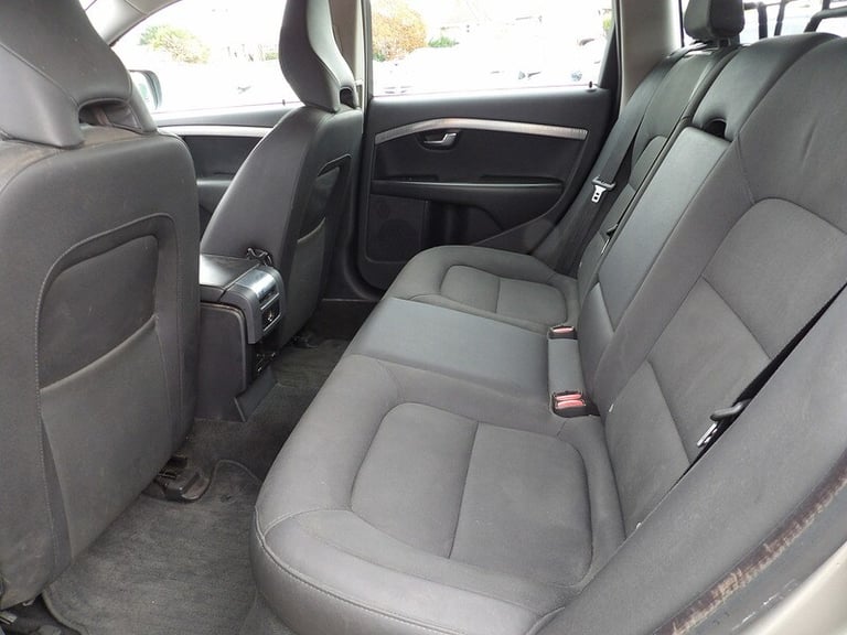 2011 Volvo XC70 D3 [163] ES 5dr 2WD Geartronic ESTATE DIESEL Automatic