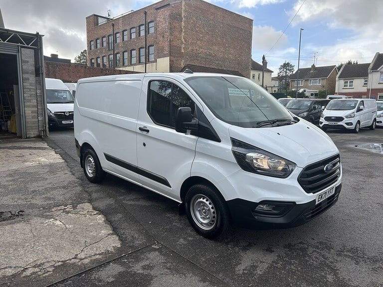 image for 2021 Ford Transit Custom 300 EcoBlue Leader Panel Van Diesel Manual