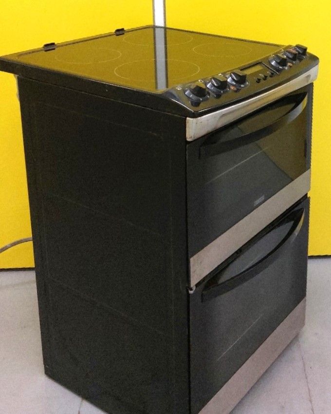 Zanussi 55cm Double Oven Electric Cooker