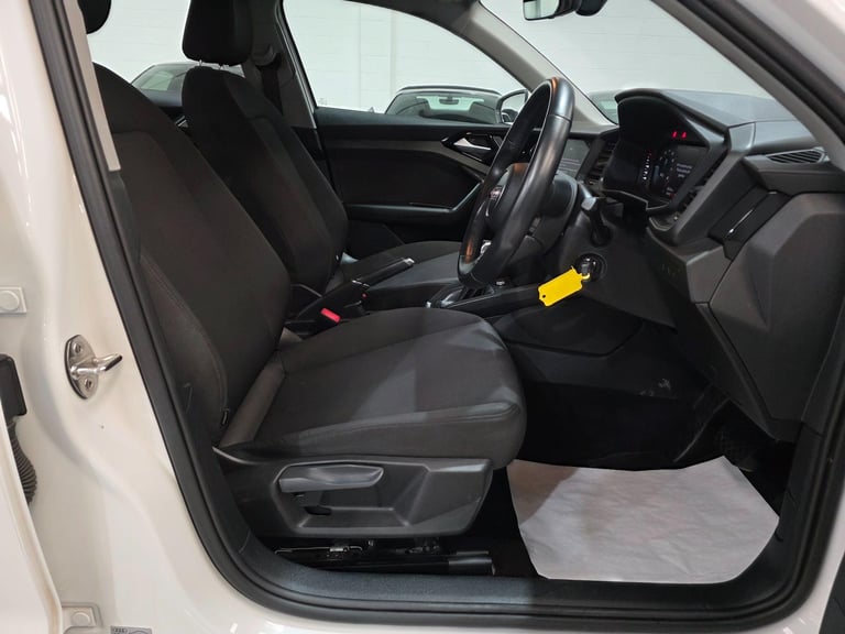 2022 Audi A1 1.0 TFSI 25 Technik Sportback S Tronic Euro 6 (s/s) 5dr HATCHBACK Petrol Automatic