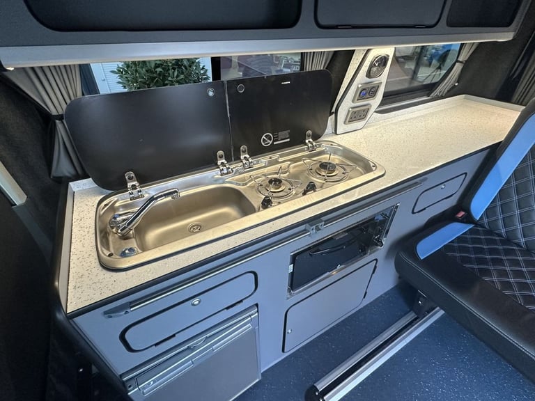 2019 S FORD TRANSIT CUSTOM 2.0 300 ECOBLUE LIMITED PANEL VAN 5DR DIESEL MANUAL L