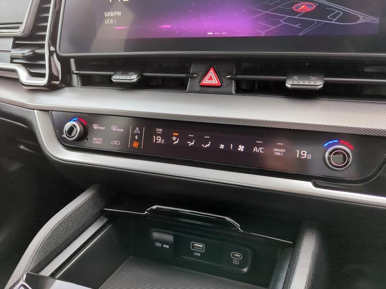 2022 Kia Sportage 1.6T GDi HEV GT-Line 5dr Auto ESTATE PETROL/ELECTRIC Automatic