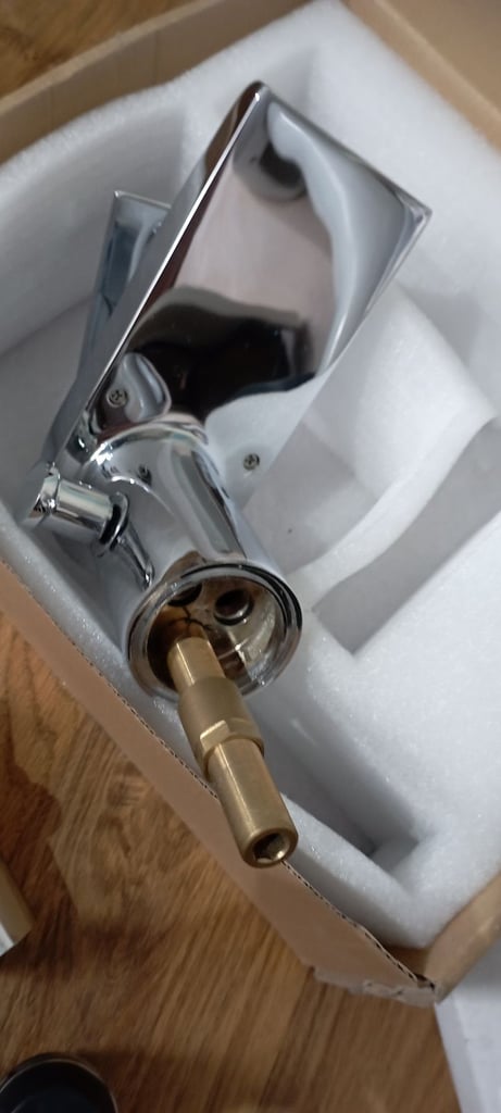 bath taps, hudson reed, rhyme, one hole bath mixer tap with shower.