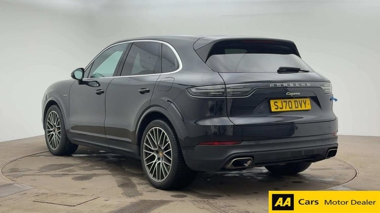 2020 Porsche Cayenne 3.0 V6 E-Hybrid 17.9kWh SUV 5dr Petrol Plug-in Hybrid TiptronicS 4WD Euro 6 ...