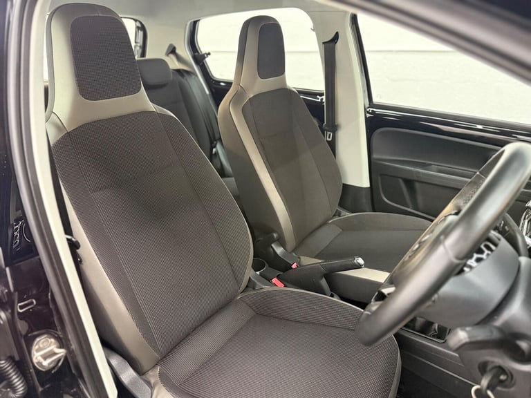 2014 Volkswagen 1.0 High UP! Petrol/Manual/5DR