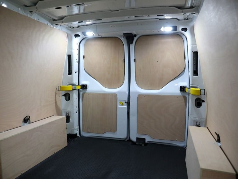 2022 Ford Transit Custom 2.0 300 EcoBlue Limited Panel Van 5dr Diesel Manual L2 H1 Euro 6 (s/s) (...