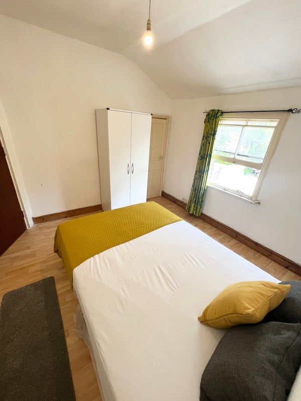 ⭐ Lovely Double Bedroom 🛏️ | Bills Included | Limited Offer ⚡