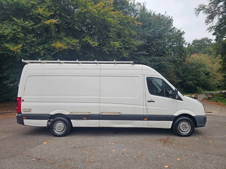 VOLKSWAGEN CRAFTER 2.0 LWB NO KNOCKS OR BANGS READY FOR WORK MOT 11/2026 NO VAT 