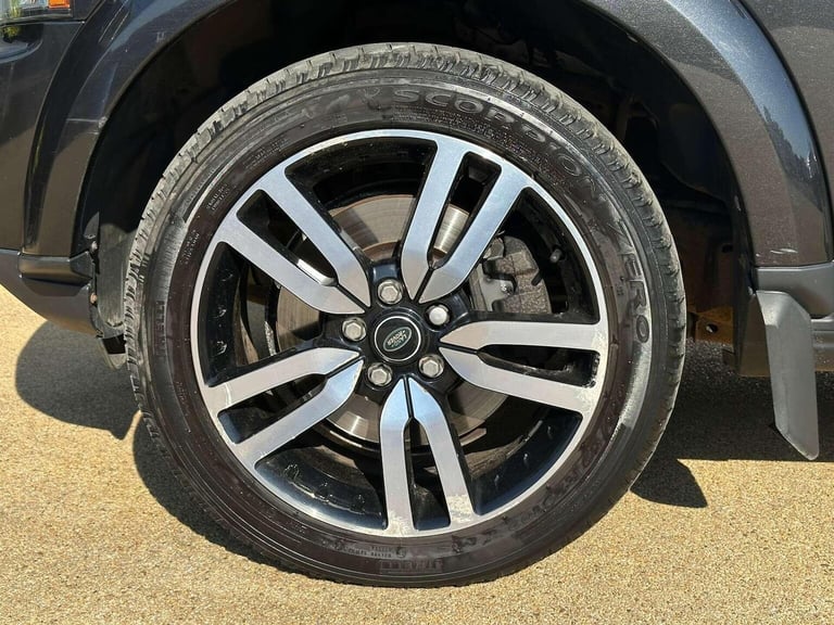 LAND ROVER DISCOVERY 4 3.0 SD V6 Auto 4X4 5dr 2013