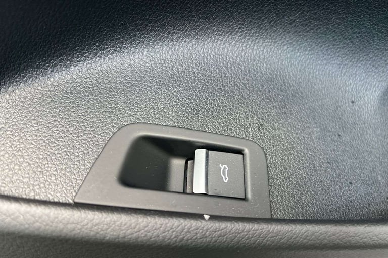 2025 Audi Q8 55 TFSI Quattro S Line 5dr Tiptronic ESTATE PETROL Automatic