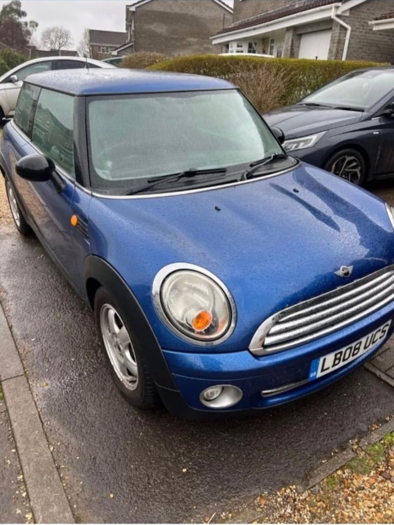 Mini cooper automatic 1.4 12 months MOTT