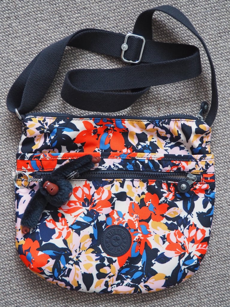 Kipling Shoulder Bag Crossbody / Crossover - Abstract Design. Excellent Used Condition.