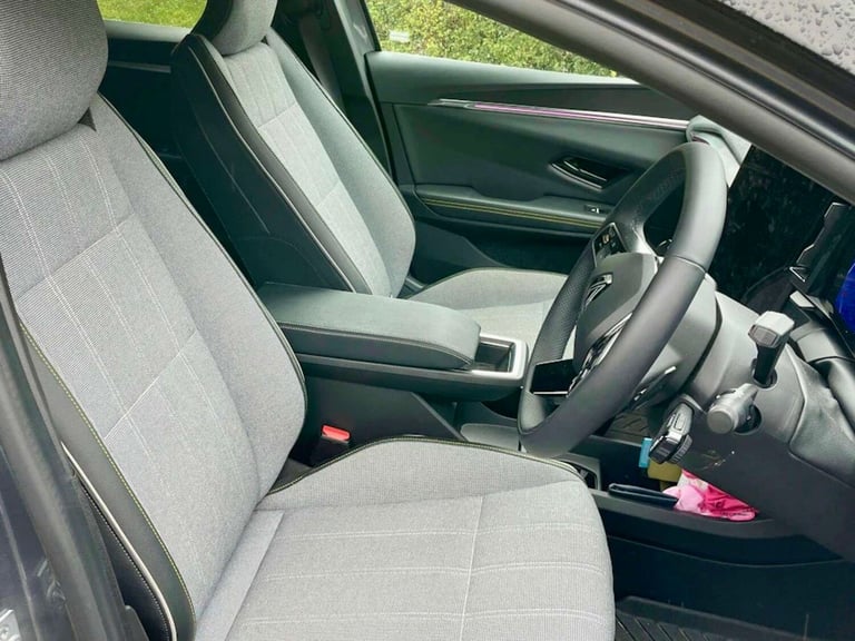 2024 Renault Megane E Tech EV60 160kW Iconic Comfort Range 60kWh 5dr Auto HATCHBACK ELECTRIC Auto...