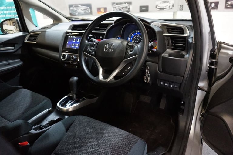 2017 Honda Jazz 1.3 i-VTEC SE Hatchback 5dr Petrol CVT Euro 6 (s/s) (102 ps) Hatchback Petrol Aut...