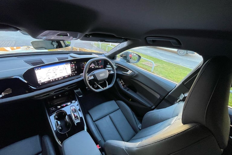 2025 Audi A5 2.0 TDI S line Saloon 5dr Diesel S Tronic Euro 6 (s/s) (204 ps) SALOON Diesel Automatic