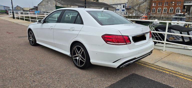 Mercedes-Benz, E CLASS, Saloon, 2014, Semi-Auto, 2143 (cc), 4 doors amg sport