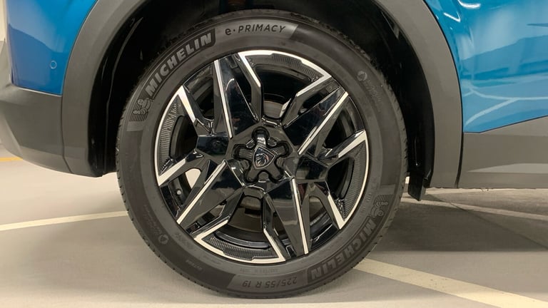 2024 Peugeot 3008 1.2 MHEV Allure e-DSC Euro 6 (s/s) 5dr SUV Hybrid Automatic