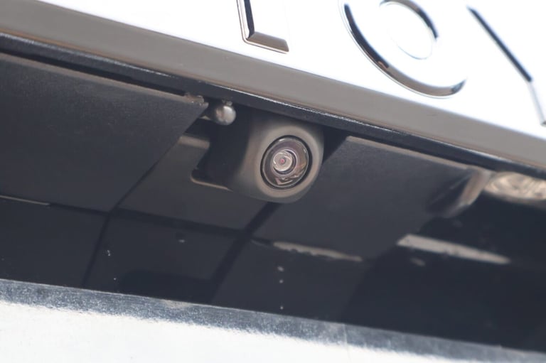 2025 Toyota Land Cruiser BRAND NEW COMMERCIAL REAR PRIVACY GLASS Hi GLOSS FINISH  MUD TERRAIN TYR...
