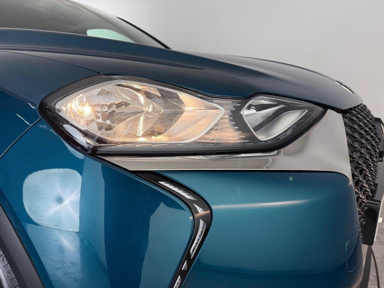 2019 DS Automobiles DS 3 1.2 PureTech 155 Prestige 5dr EAT8 MPV PETROL Automatic