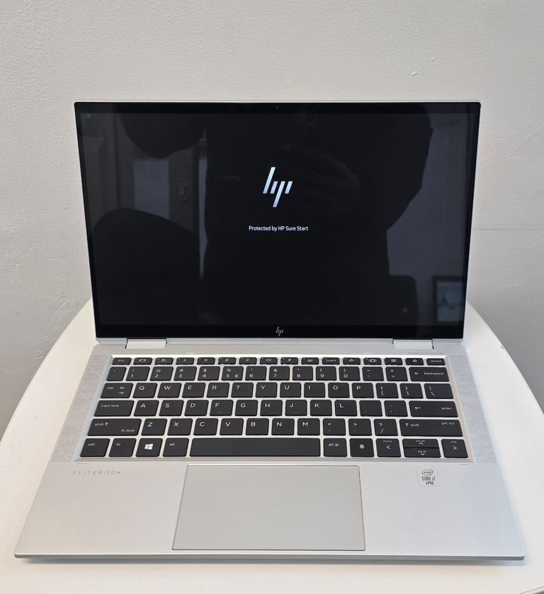 HP x360 G7 i7-10th Gen 16GB 512 GB SSD Intel Iris Ultra Full HD