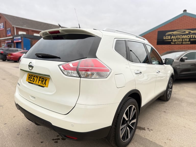 2017 Nissan X-Trail 1.6 dCi Tekna SE 5dr 4WD ESTATE Diesel Manual