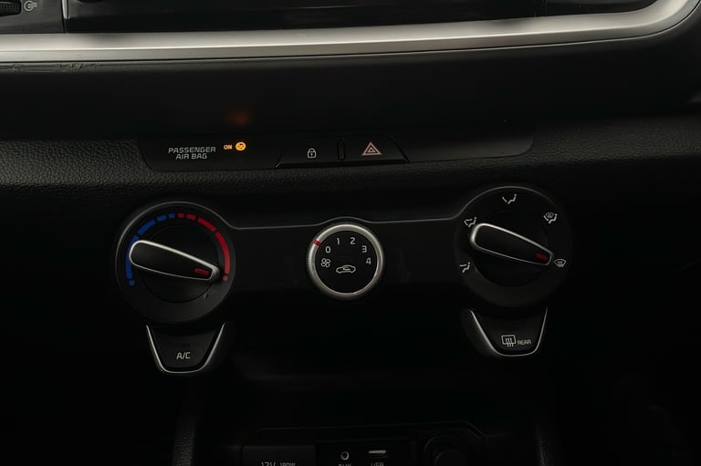  Kia Stonic 1.4 2 Suv 5dr Petrol Manual Euro 6 s/s 98 Bhp Petrol