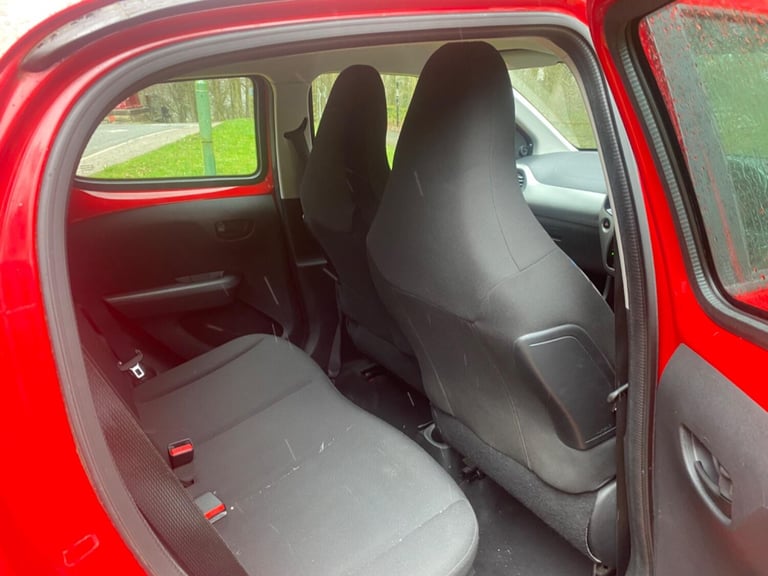 PEUGEOT 108 1.0 VTi Active 2014