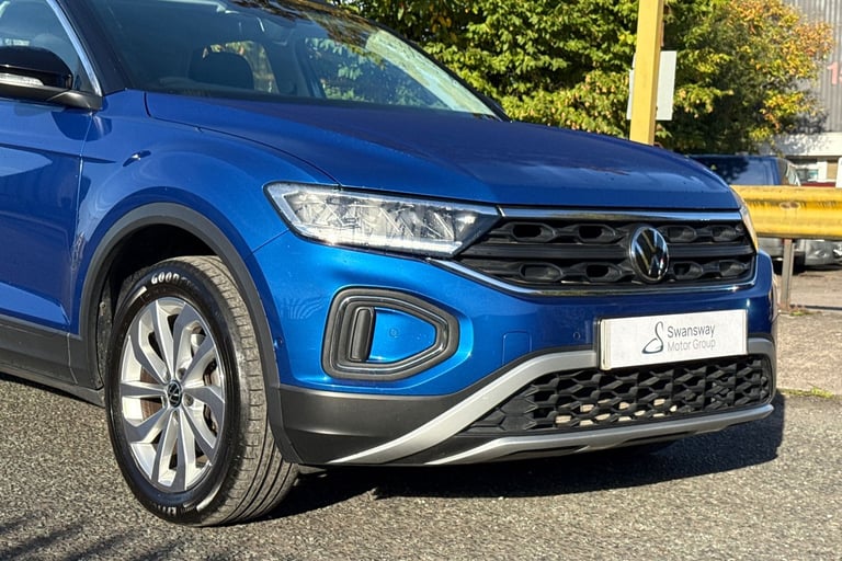 2022 Volkswagen T-Roc 1.0 TSI Life Euro 6 (s/s) 5dr SUV PETROL Manual