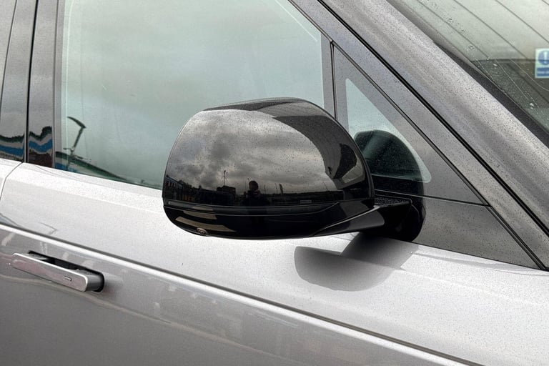 2023 Land Rover Range Rover Sport 3.0 D300 MHEV Dynamic SE SUV 5dr Diesel Auto 4WD Euro 6 (s/s) (...