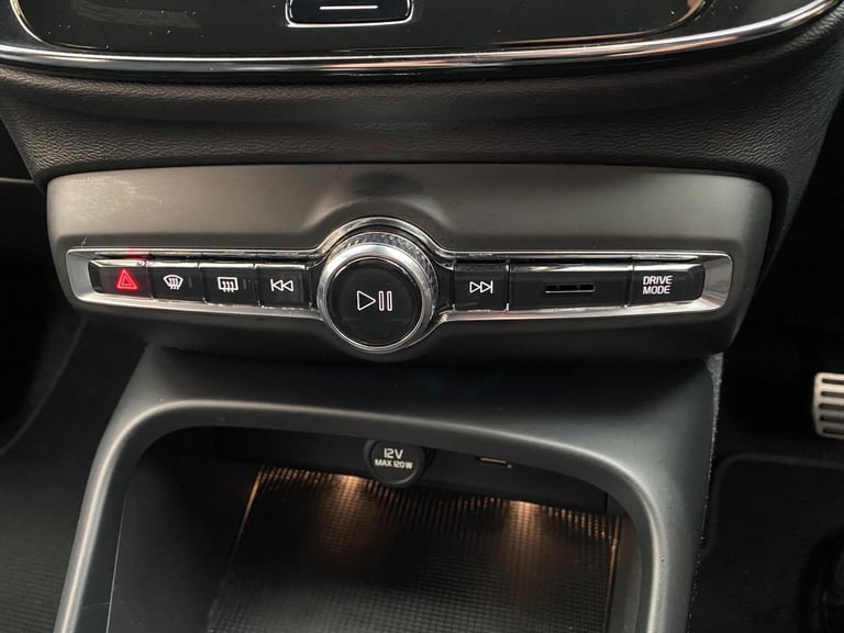 2021 Volvo XC40 2.0 B4 MHEV R-Design Auto Euro 6 (s/s) 5dr ESTATE Petrol/Electric Hybrid Automatic