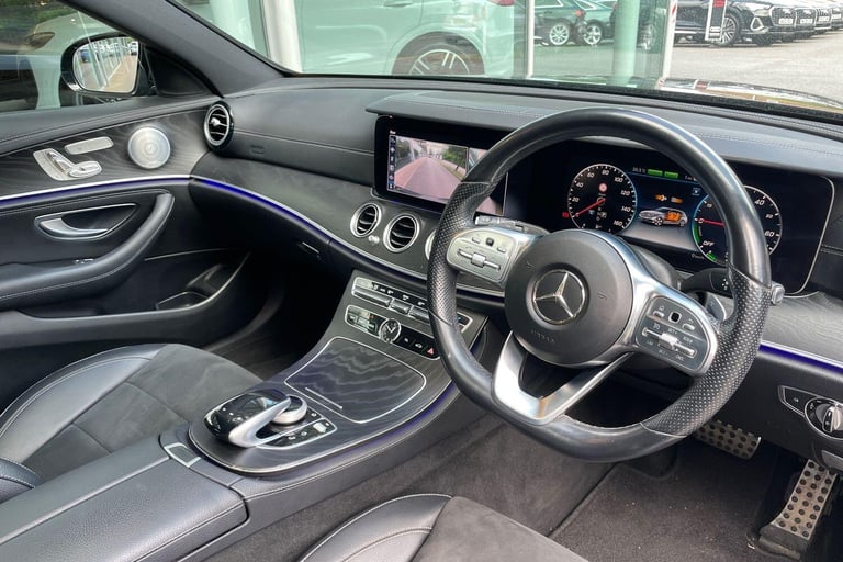  Mercedes-Benz E-Class 2.0 E300de 13.5kWh AMG Line (Premium Plus) Estate 5dr Diesel Plug-in Hybri...
