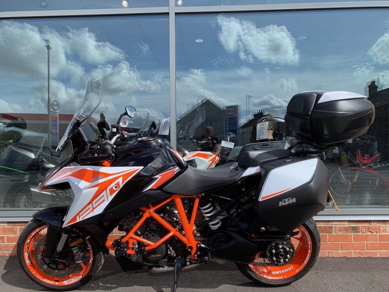KTM 1290 SUPERDUKE GT - FULL KTM LUGGAGE - 2 YEAR WARRANTY