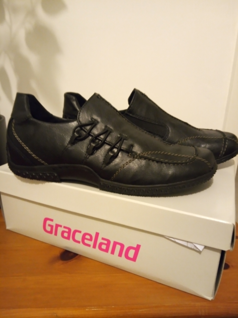 Brand new black shoes 6 | in Coventry, West Midlands | Gumtree