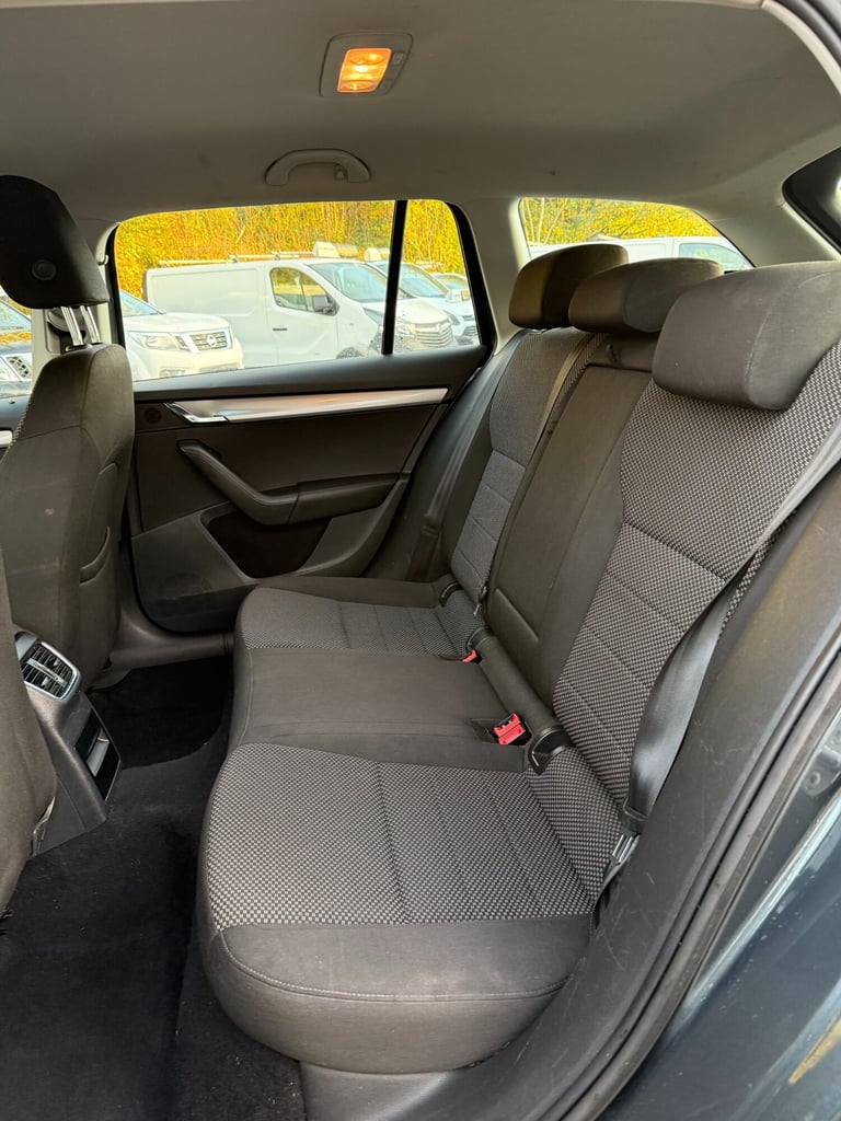 2014 Skoda Octavia 1.6 TDI CR SE 5dr DSG, No VAT ESTATE Diesel Automatic