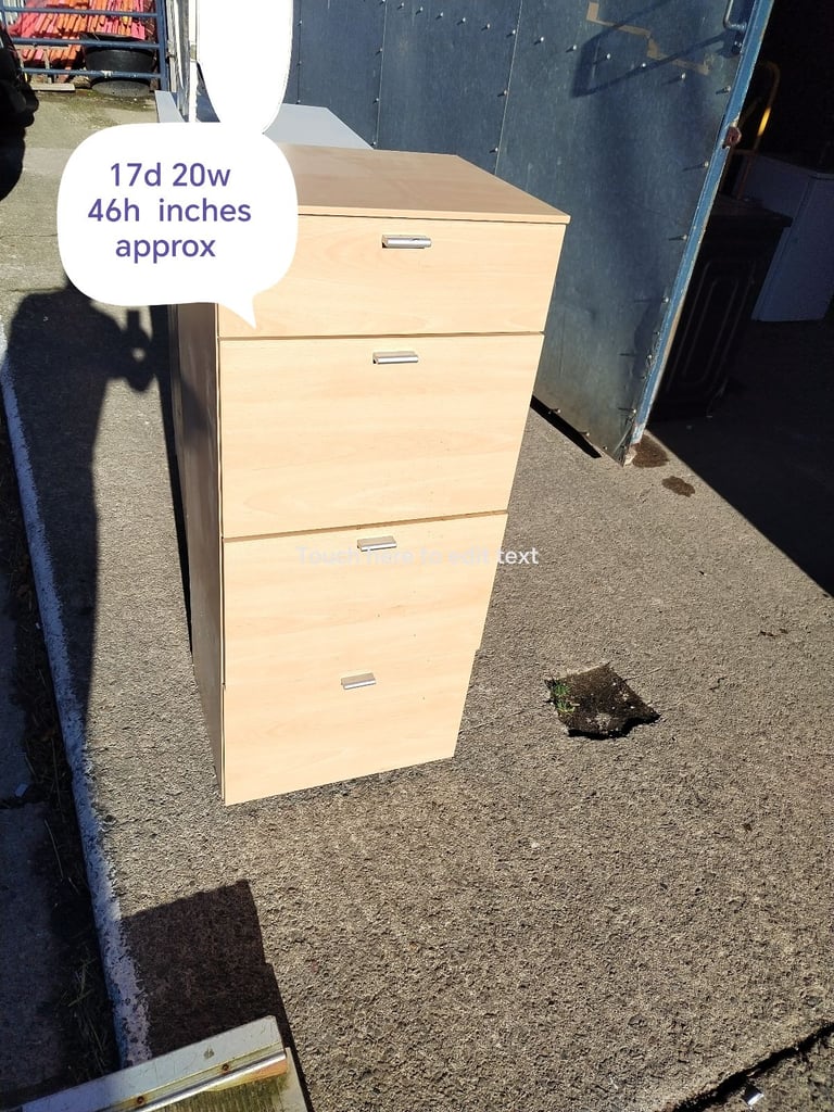 Chest of drawers 