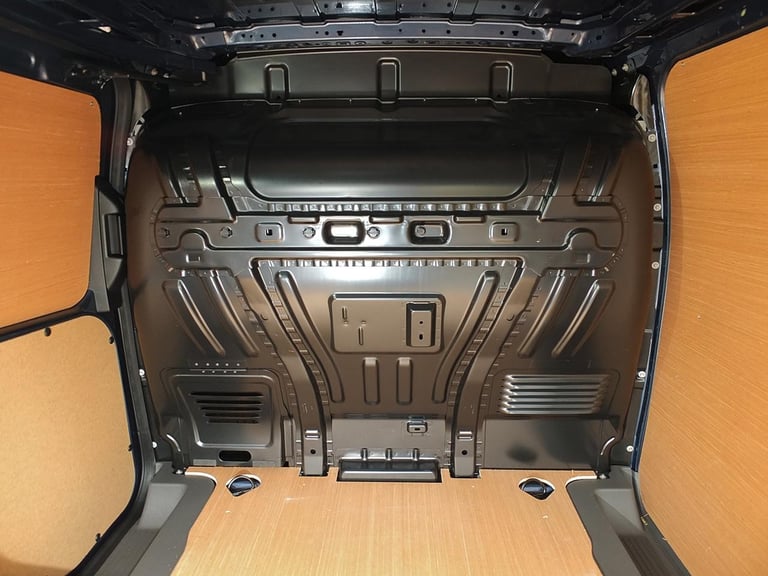 Ford Transit Connect 240 1.5 EcoBlue 100PS 'Limited' L1 Euro 6 Small Panel Van