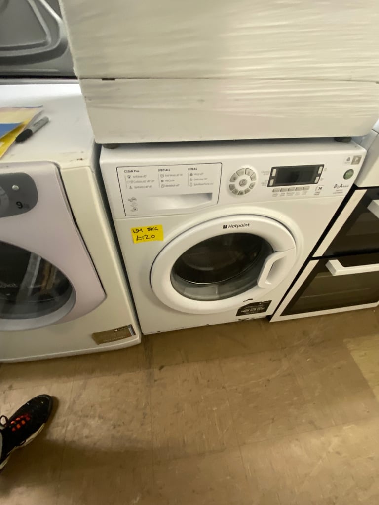 image for WHITE HOTPOINT A+++ ENERGY GRADED WASHING MACHINE 