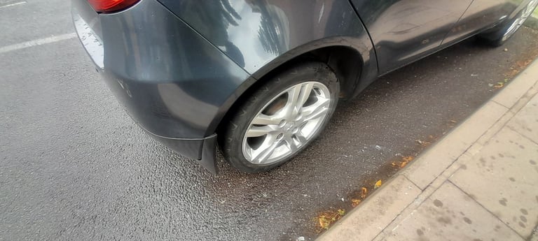 Mitsubishi, COLT, Hatchback, 2011, Manual, 1332 (cc), 5 doors