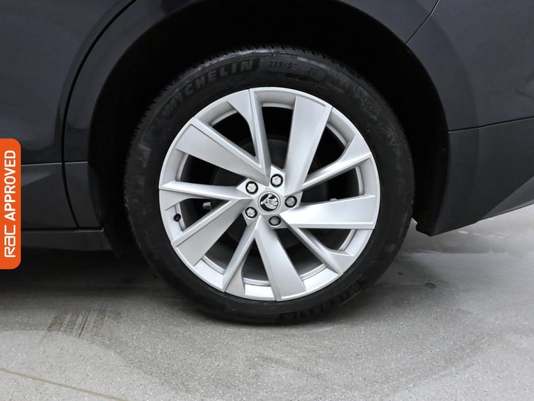 2022 Skoda Enyaq 62kWh 60 SUV 5dr Electric Auto (DC120kW) (179 ps) Estate ELECTRIC Automatic