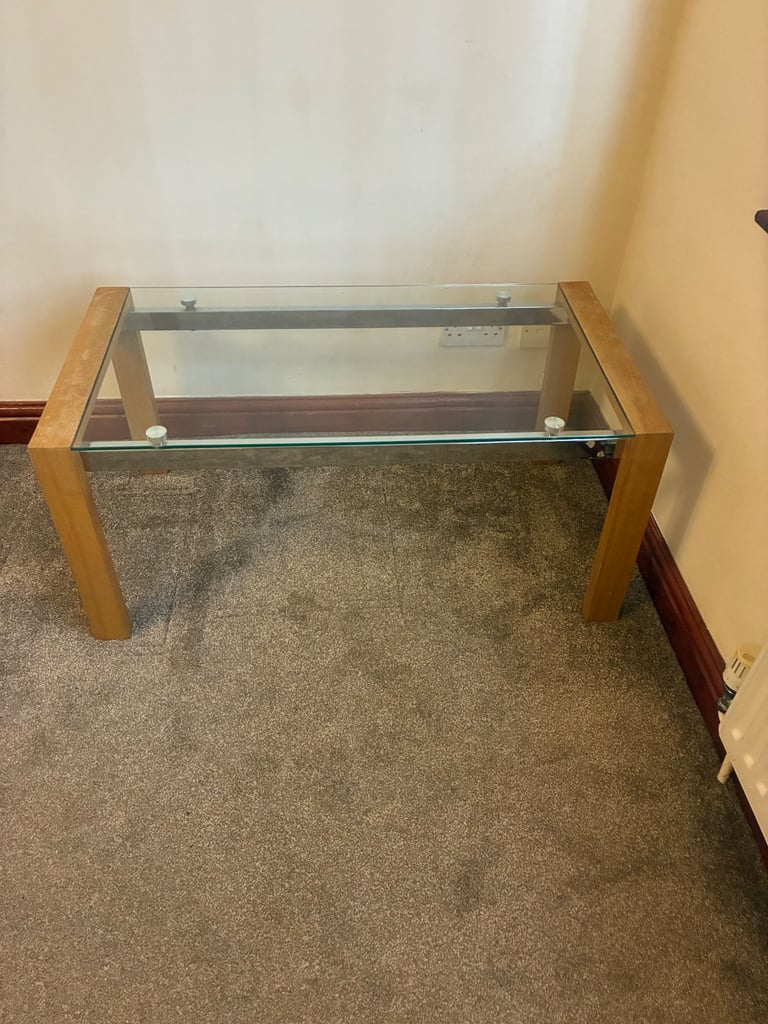 image for Small table excellent condition 