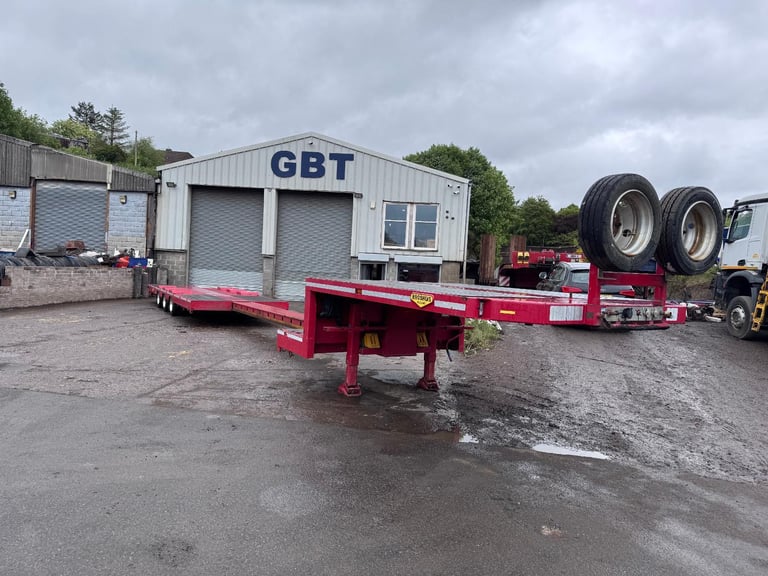 2019 Broshuis Extending low Hight low loader step frame trailer 
