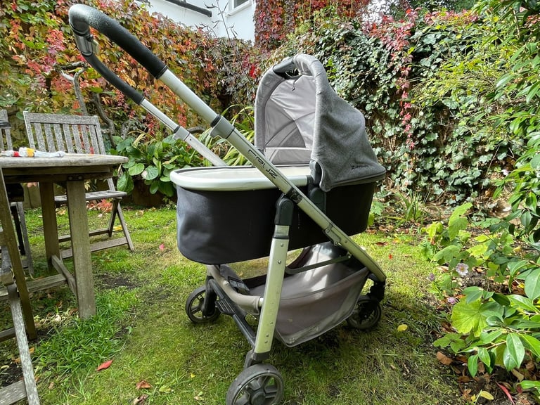 3 in 1 buggy pushchair system